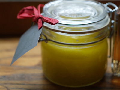 Sweet thang suga body scrub 8oz