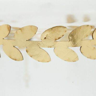 Women fashion jewelry choker necklace metallic gold faux leather leaf fabric