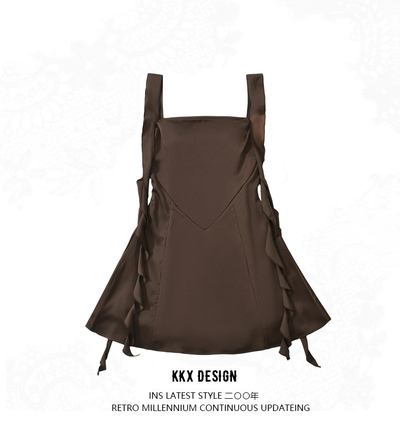 Elegant ruffled ribbon dress