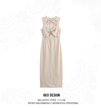 Sleeveless hollow hip-hugging long dress