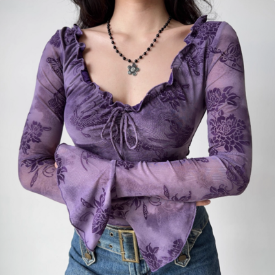 Ruffle hem lace-up flocked t-shirt