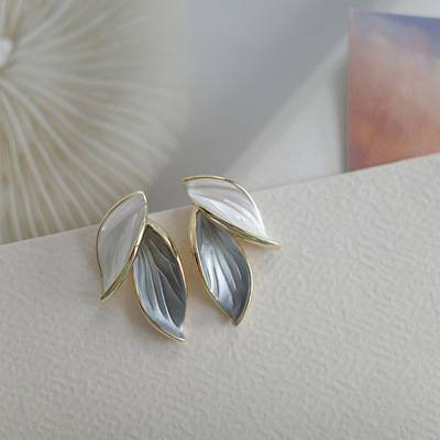 Trendy leaf flowers sweet earrings fashion stud earrings for women jewelry gift