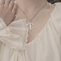 < divine > pendant - Thumbnail 2