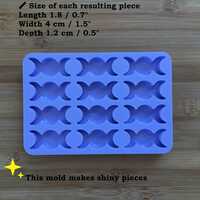 Triple Moon Silicone Mold - Thumbnail 1