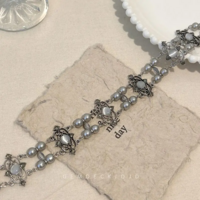 Elegant Retro-Inspired Choker Necklace - Thumbnail 2