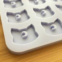 Moon Cat Silicone Mold - Thumbnail 3