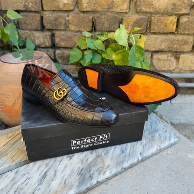 Crafted leather handmade classic crocodile/alligator leather dress shoes