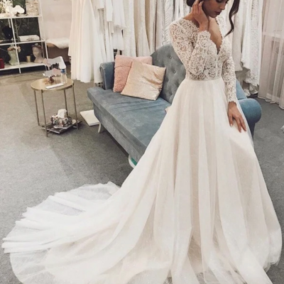 Mermaid light white long sleeves v-neck wedding dress with lace applique
