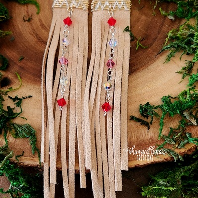 Beige leather earrings - Thumbnail 2