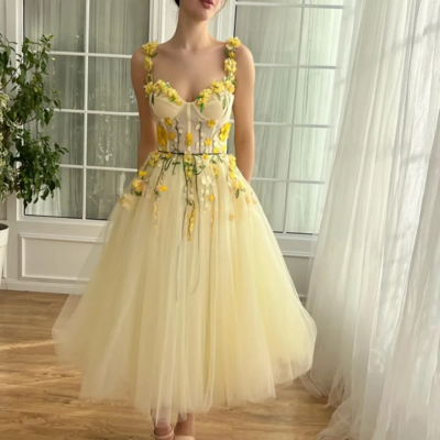 Elegant Yellow Floral Lace and Tulle Ball Gown Dresses