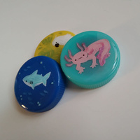 Cockatoo - Hand-Painted Pinback Button - Thumbnail 1