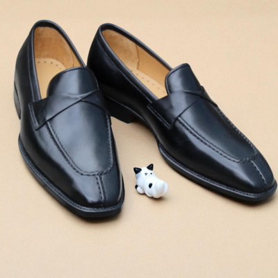 Crafted leather handmade men black leather moccasin loafers shoes