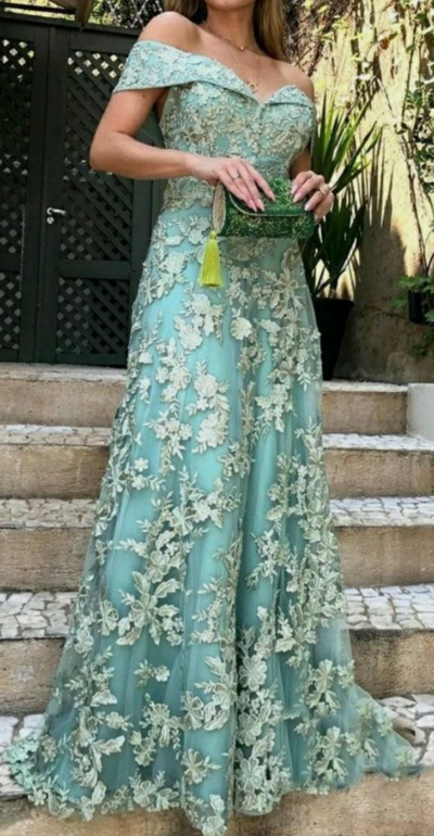 Off Shoulder A Line Green Prom Dress With Lace Appliques Evening Gowns 