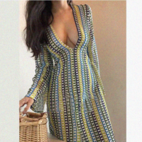 Yarn-dyed loose V-neck long-sleeved dress - Thumbnail 4