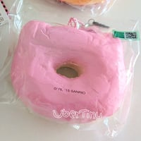 (2015) Hello-Kitty Jumbo Donut Squishy (Licensed) - Thumbnail 2