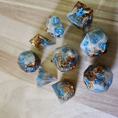 A bounty! hard-edged dice set