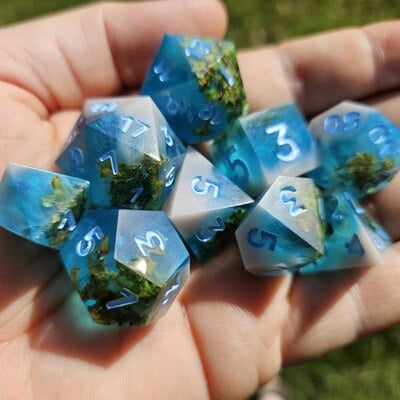 Tide pool hard-edged dice set - Thumbnail 4