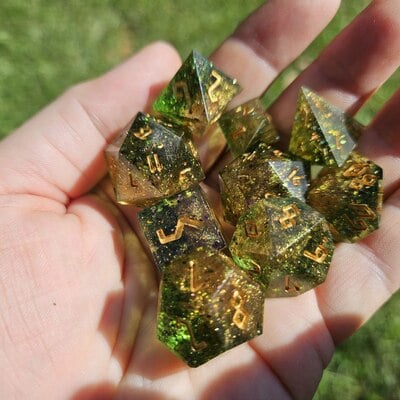Witch fire hard-edged dice set