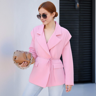 Fashionable and versatile wide shoulder belt silhouette suit jacket