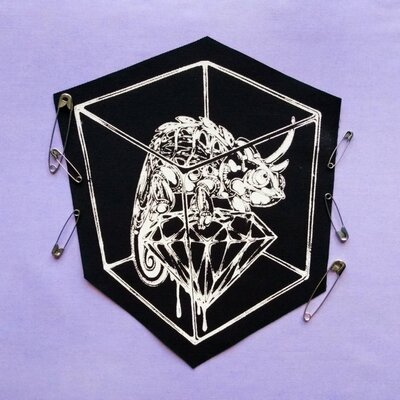 Mechanical chameleon on crystal cyber punk patch