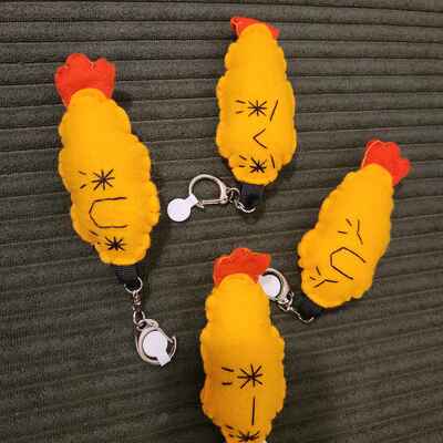 Felt shrimp tempura keychain