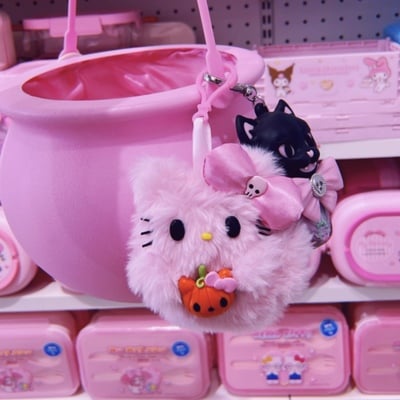 Pink hello ghostie bag charm