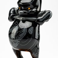 ArTToy by Jee Saya & Hundred Demons "Tatpooh BLK Gallery (41 cm/16 in)" - Thumbnail 1