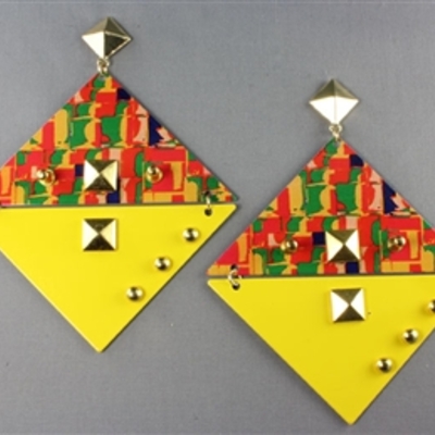 Diamond shaped colorful earrings