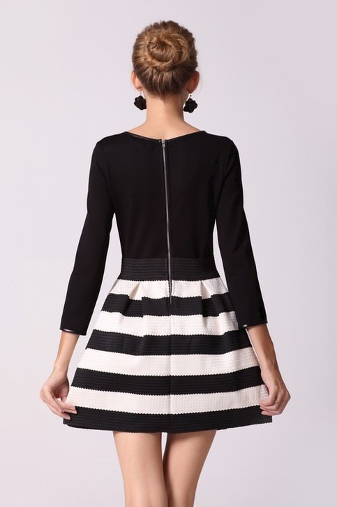Chevron dress Black And White Stripe Slim Elastic Waist Long Sleeve Elegant Dress