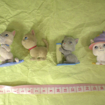 4 cute little cat figures - fuzzy kittens