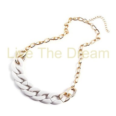 Light white chain necklace