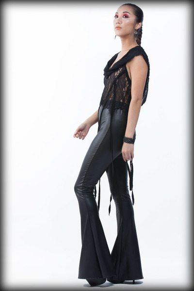 Intrigue bells - matte black